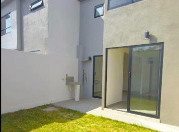 Casa de 2 habitaciones, Calimaya · Casa de Dos Recamaras con Opcion a Tres Recamaras en Calimaya