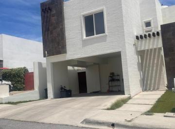 Casa · 250m² · 2 Recámaras · Casa en Fraccionamiento Bosques del Valle