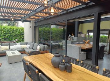 Casa en condominio · 273m² · 3 Recámaras · 2 Estacionamientos · Casa en Condominio en Venta - (4)