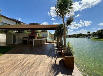 Casa · 750m² · 4 Recámaras · 5 Estacionamientos · Casa en Venta con Vista Al Lago en Lagos del Sol Cancun