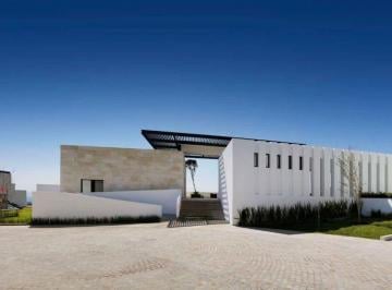 Casa en condominio de 5 habitaciones, El Marqués · En Renta Increible Casa en Condominio Zibatá