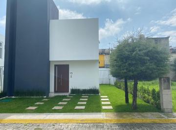 Casa · 162m² · 3 Recámaras · 2 Estacionamientos · Casa en Venta en San Luis Mextepec Zinacantepec