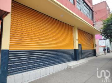 Local comercial · 864m² · 5 Estacionamientos · Local Comercial en Renta con Oficinas Calzada de Tlalpan Ciudad de Mexico