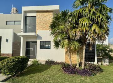 Casa de 2 habitaciones, Mérida · Casa en Venta Mérida, Cerca del Periférico