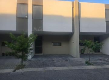 Casa en condominio de 2 habitaciones, Zapopan · Casa en Renta 2 Recámaras con Vestidor | Accanta Residencial | $10,500