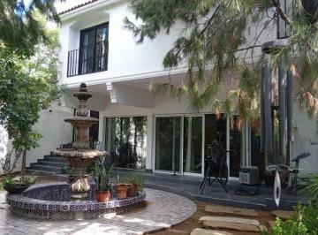 fe48d6983bb93cd5cb2fba7cbbb1de513c1d58d31dc144b30351fd2254ae396e · Casa en Venta en Campestre Bugambilias