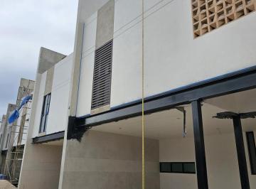 Casa · 103m² · 3 Recámaras · 2 Estacionamientos · Venta Town House 3 Niveles 3 Habitaciones y Jacuzzi en Montes de Ame