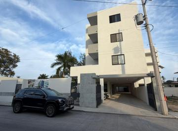 Departamento · 220m² · 3 Recámaras · 2 Estacionamientos · Departamento en Primavera