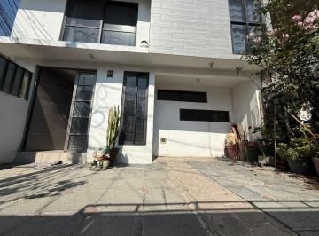 Casa en condominio de 6 habitaciones, Ecatepec de Morelos · ¡Excelente Oportunidad! Casa en Venta – Ideal Para Vivir o Invertir