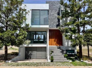 Casa de 3 habitaciones, Zapopan · Casa en Venta Solares Residencial Zapopan Jalisco