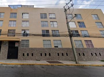 Departamento de 2 habitaciones, Tlalpan · Casa en Venta en Camino Viejo a San Pedro Mártir, Tlalpan