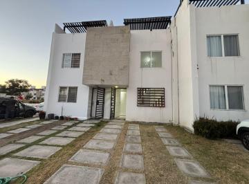Casa · 116m² · 3 Recámaras · 2 Estacionamientos · Casa en Venta en Fraccionamiento Cordillera Residencial