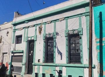 Casa de 6 habitaciones, Guadalajara · Venta Casa Para Almacen, Comercio, Bodega en Calle Aldama