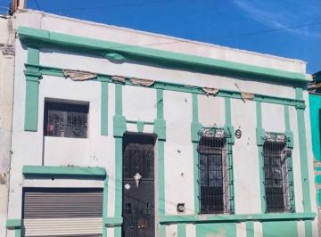 Casa Venta 237m² de 6 habitaciones · Venta Casa Para Almacen, Comercio, Bodega en Calle Aldama