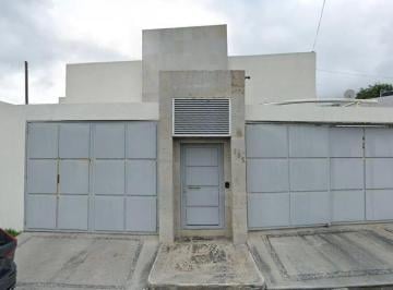 Casa de 4 habitaciones, Monterrey · Pff - Bonito Inmueble en Venta Ubicada en Contry, Monterrey