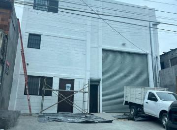 Bodega comercial · 410m² · 2 Estacionamientos · Bodega en Venta – Zona Centro Monterrey