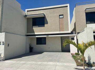 Casa · 122m² · 3 Recámaras · 2 Estacionamientos · Rmc Casa en Venta en Cerradas de Concordia en Apodaca en Nl