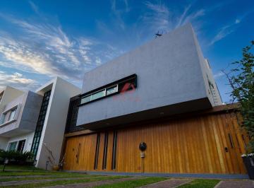 b52d2e30fd2c7ecde28734c774836d9d7b3ba0b5eb446d8cff12e579beb2d252 · Casa en Venta en Valle Imperial, Zapopan, Jalisco | 3 Recámaras y Diseño Moderno