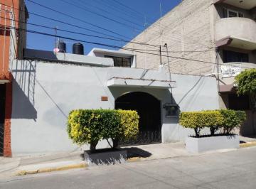 Casa · 276m² · 4 Recámaras · 4 Estacionamientos · Venta Amplia Casa en Valle de Los Reyes, La Paz, Edo. de Mexico