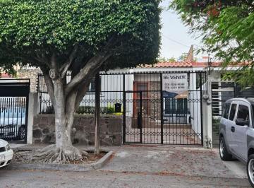 Casa de 3 habitaciones, Guadalajara · Casa en Venta - Lomas del Country - Atras de Hospital Country 2000