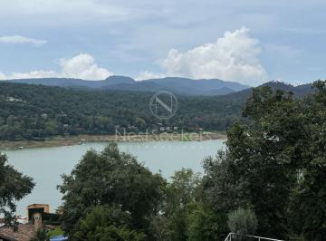 Casa de 4 habitaciones, Valle de Bravo · Casa en Venta con Vista Al Lago