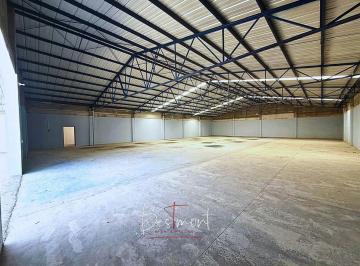 c024d40d07b8434866baefe8aa3356dc78d563619892d9c9fb55742553266060 · Se Renta Bodega Comercial Frente a Hospital Militar