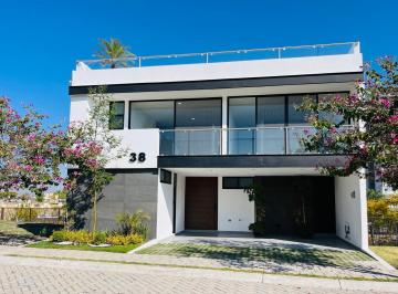 Casa · 281m² · 4 Recámaras · 2 Estacionamientos · Casa - Cascatta