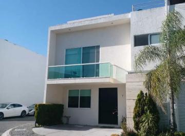 1 · Casa en Venta Puebla Lomas de Angelopolis 2 Parque Lima en Esquina