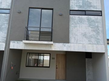 Casa de 3 habitaciones, Zapopan · Se Renta Propiedad Coto Fresno Zapopan