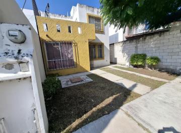 Casa · 66m² · 3 Recámaras · 1 Estacionamiento · Casa en Corregidora