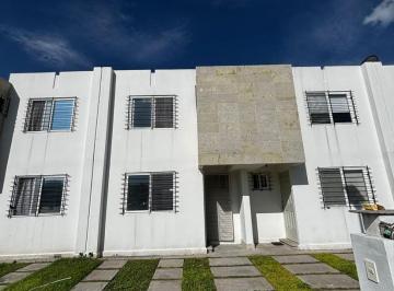 Casa · 91m² · 3 Recámaras · 1 Estacionamiento · Casa en Tres Cantos Residencial