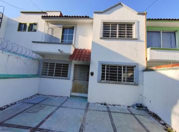 Casa · 3 Recámaras · 2 Estacionamientos · Casa en Plazas del Sol 1a Sección