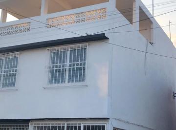 Casa en condominio de 4 habitaciones, Acapulco de Juárez · Casa en El Fraccionamiento Los Arcos Atrás de Walt Mart Diamante