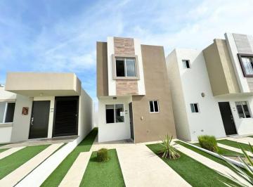 Casa de 2 habitaciones, Tijuana · En Venta Casa en El Area de Santa Fe, Acepta Creditos E Infonavit.
