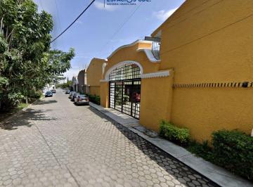 Casa en condominio de 4 habitaciones, Tlajomulco de Zúñiga · Bonita Casa en Coto Tulipanes de Solo 8 Casas.