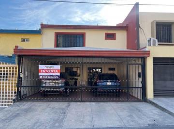Casa · 292m² · 3 Recámaras · 2 Estacionamientos · Casa en Cumbres 3er Sector, Monterrey - (4)