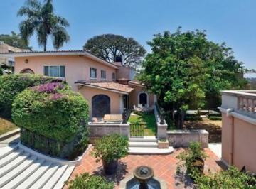 Casa · 811m² · 12 Recámaras · 11 Estacionamientos · Casa en El Centro de Cuernavaca