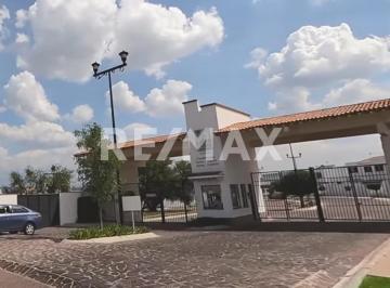 Terreno / Lote · 118m² · Lote en Venta Ciudad Maderas Marques - (4)