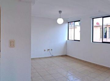 Departamento de 2 habitaciones, Tláhuac · Departamento en Renta en 5to. Nivel en Los Olivos