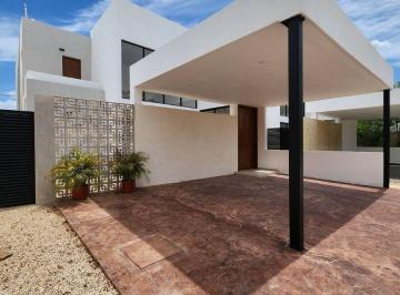 Casa de 3 habitaciones, Mérida · Casa con 272 m² de Superficie de Terreno y 3 Habitaciones en Venta en Pueblo Tamanche