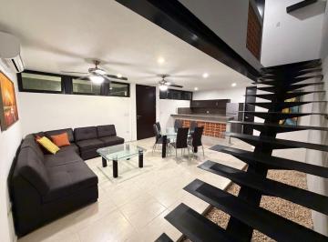 Casa en condominio de 2 habitaciones, Mérida · Th de 2 Recamaras con Paneles Solares, Equipado y Amueblado Cerca de Plaza Altabrisa.
