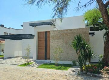 Casa de 3 habitaciones, León · Casa en Venta Portones del Carmen