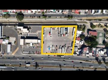 Terreno / Lote , Querétaro · Terreno en Venta en Qro Sobre Carretera Mex - Qro