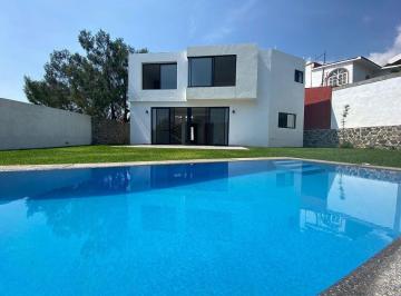 Casa · 214m² · 3 Recámaras · 2 Estacionamientos · Casa en Venta Lomas de Tetela, Cuernavaca