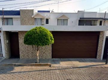 Casa de 4 habitaciones, Tehuacán · Ps. Gran Propiedad en Venta, Calle 2 Pte, Aquiles Serdán, Tehuacán, Pue.