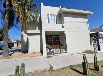 Casa de 4 habitaciones, León · Casa en Renta en Av Leon Para Oficinas o Consultorio