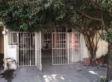 854846b7e45b987c4e2f148fb89a4d46420b2236de5d02966e9225b131affc45 · Casa en Venta Mitras Centro
