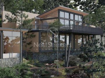 Casa en condominio de 4 habitaciones, Valle de Bravo · Casa en Venta en Avandaro