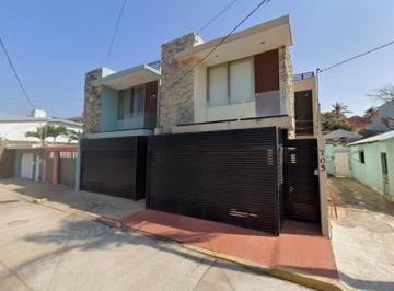 Casa de 3 habitaciones, Coatzacoalcos · Casa de Recuperación Bancaria en Maria de La Piedad
