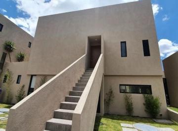 Casa en condominio · 149m² · 2 Recámaras · 2 Estacionamientos · Casa en Condominio - Zákia